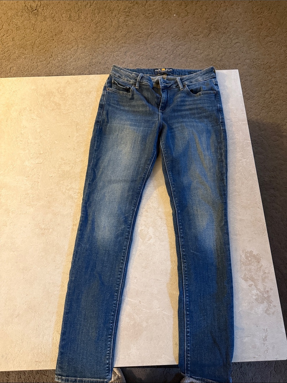 Lucky Brand Women's Skinny Jeans in Faded Blue Wash size 6/28